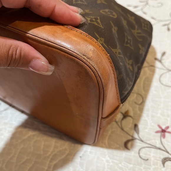 LOUIS VUITTON ALMA MM HANDBAG - Picture 5 of 11